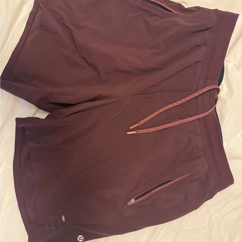 lululemon athletica license to train 7” linerless Men's Maroon Athletic Shorts